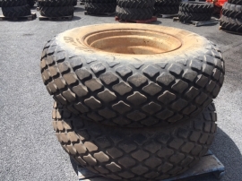 Industrial Tyres on Adjustable Rims